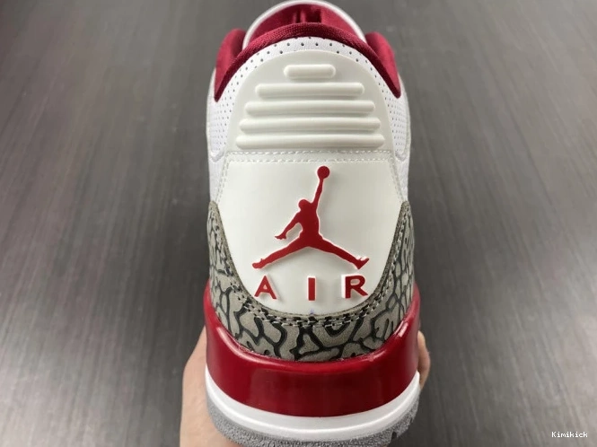 Jordan Cardinal WellDesigned 946 3 Red Retro CT8532- 0610